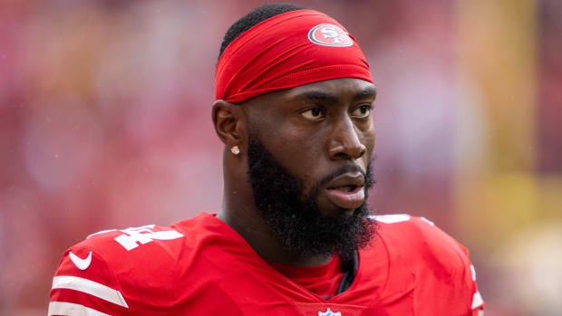 49ers defensive end Charles Omenihu before a game against the Seahawks.